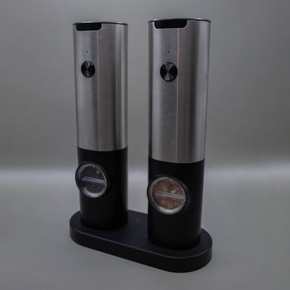 ELECTRIC SALT AND PEPPER SHAKER SET 